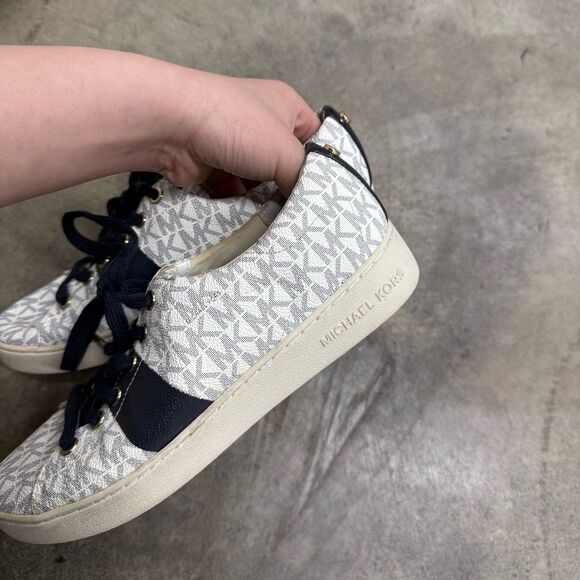 Michael Kors Keaton Lace Up Signature Fashion Sneakers, White/Navy monogram - Picture 7 of 7